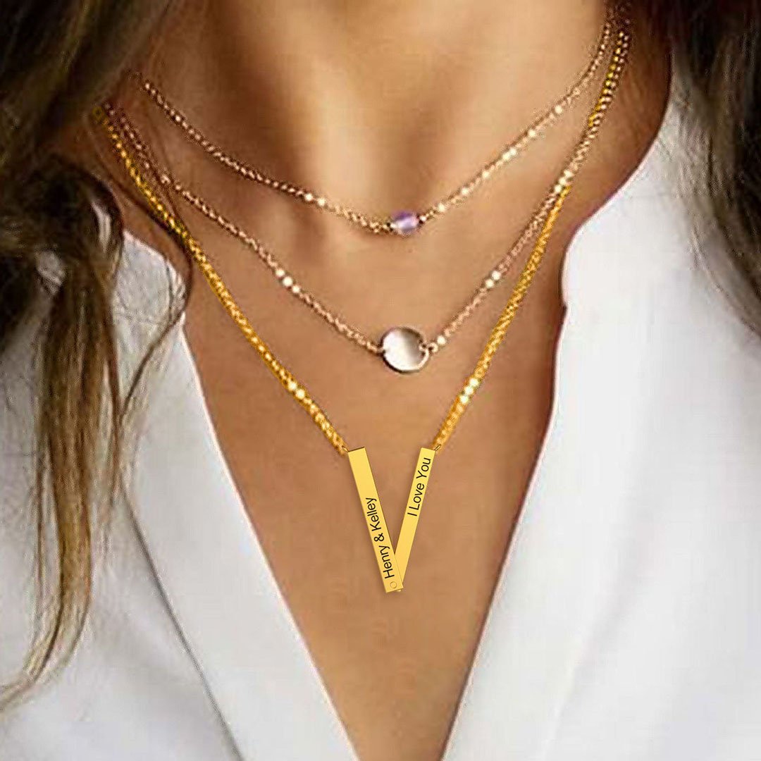 Personalized V 3D Necklace